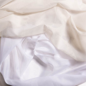 ΛΕΥΚΗ ΒΟΥΑΛ ΓΑΖΑ